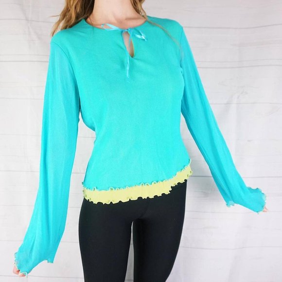 🍓VINTAGE 90s BLUE AND GREEN TOP WITH FLARED SLEEVES🍓 - Picture 2 of 4